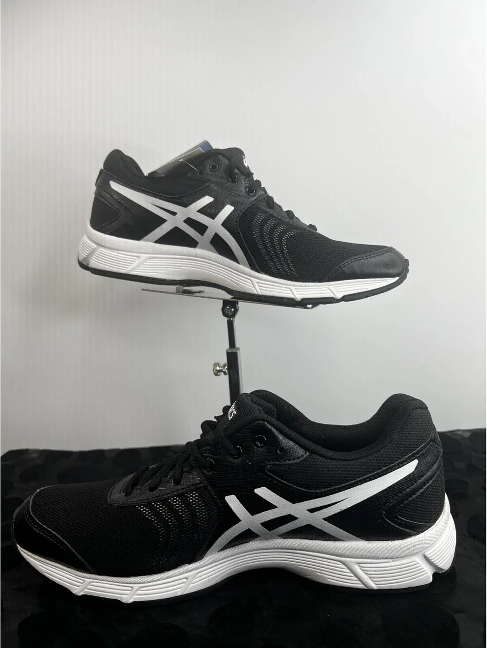 ASICS GEL-Quickwalk 3 Women’s 7.5 Black White Walking Shoes 1132A055 NWT
